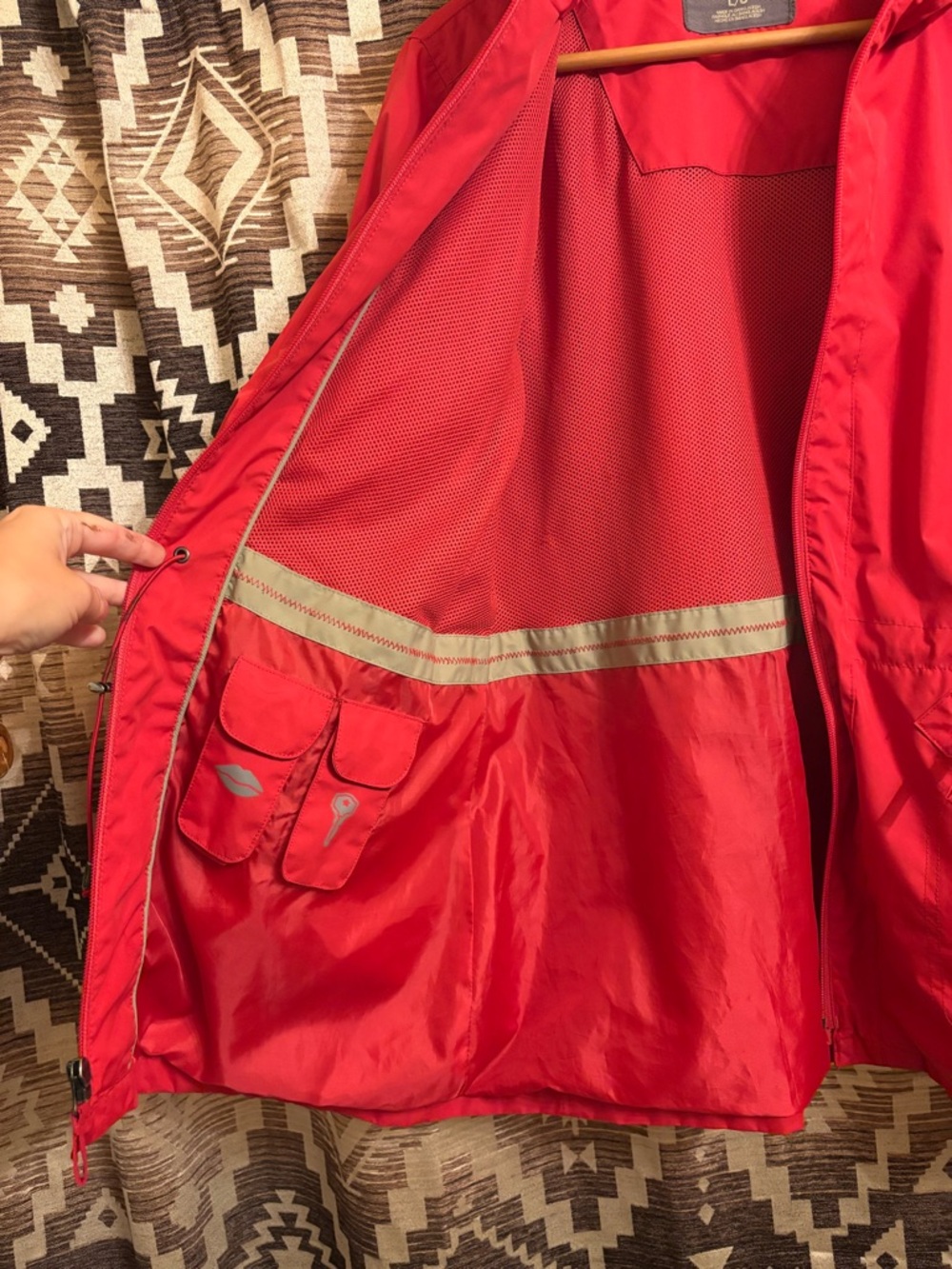 Natural Reflections Womens Red Hooded Rain Jacket, Size Large - Picture 4 of 13
